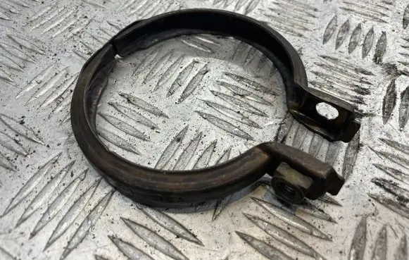 BMW 3 F30 F35 F31 Muffler pipe connector clamp 7620508