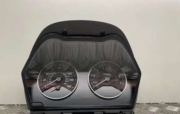 BMW 1 F20 F21 Speedometer (instrument cluster) 9232892
