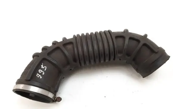 Opel Meriva A Air intake hose/pipe 55561316