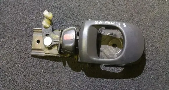 Mazda Xedos 9 Rear door interior handle