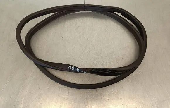Mercedes-Benz B W246 W242 Front door rubber seal