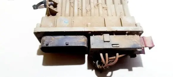 Coolant fan relay