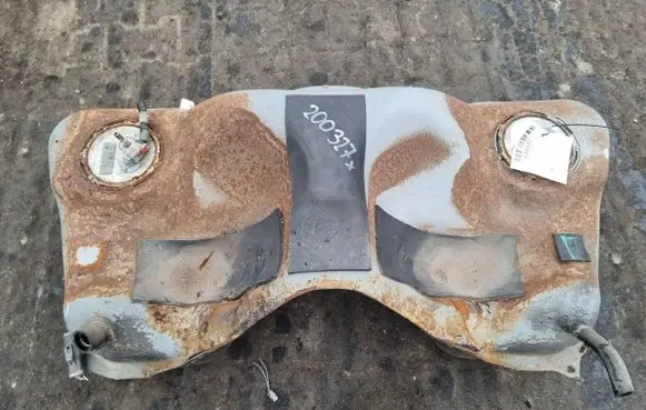Ford Mustang V Fuel tank 