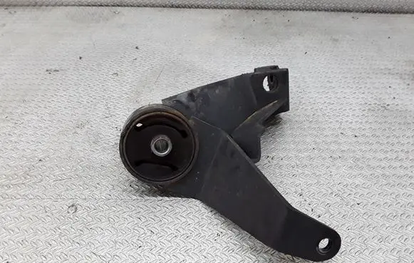 Hyundai Atos Classic Engine mount bracket
