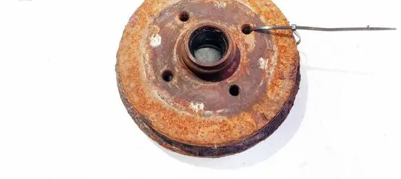 Volkswagen Golf II Drum brake (rear) 171501615b