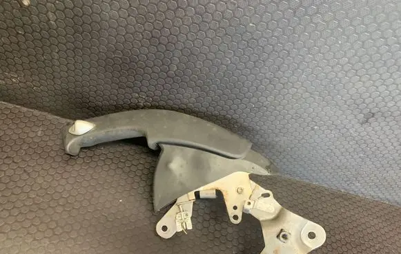 Honda CR-V Handbrake/parking brake lever assembly 