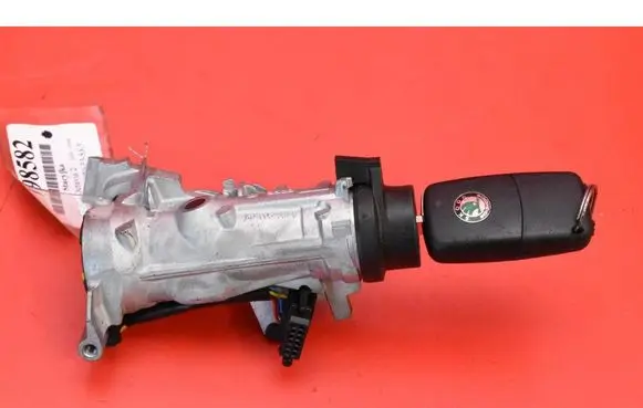 Skoda Octavia Mk2 (1Z) Ignition lock 1K0905851B