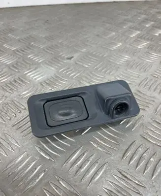 Jaguar XE Tailgate opening switch GX73432B10BB DX7314K147AA