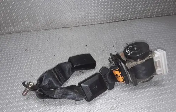 Mazda 3 I Rear seatbelt 602500000
