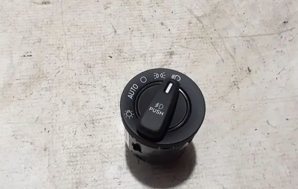 Light switch