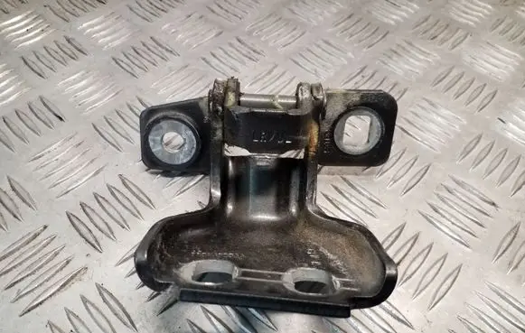 Rear door upper hinge