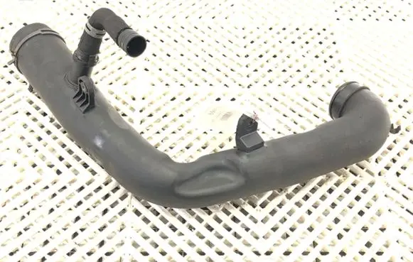 Audi A3 S3 8P Air intake hose/pipe 1K0129654AD
