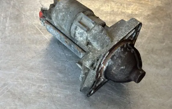 Renault Trafic II (X83) Starter motor 8200628430A TS22E5