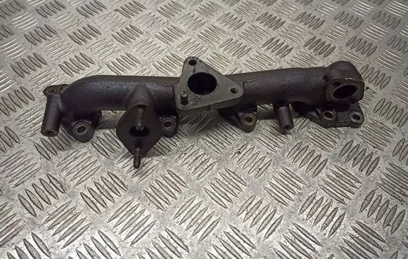 Hyundai Santa Fe Exhaust manifold