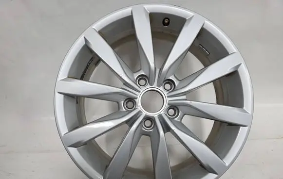Volkswagen Golf VII R16 alloy rim 5Q0601025K