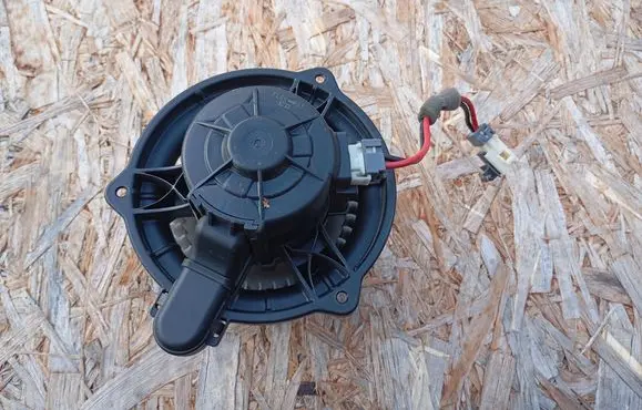 Heater fan/blower