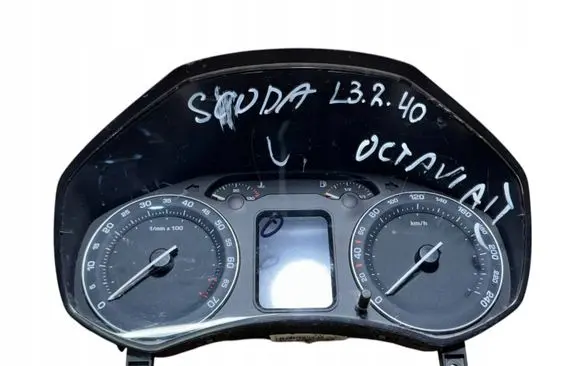 Skoda Octavia Mk2 (1Z) Speedometer (instrument cluster) 1Z0920842B