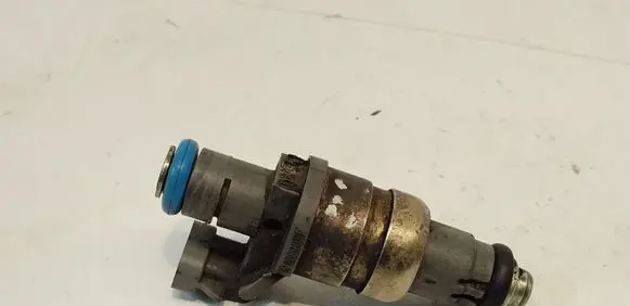 Opel Zafira A Fuel injector 12569091