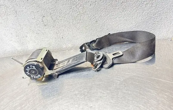 Opel Astra H Front seatbelt 13296202