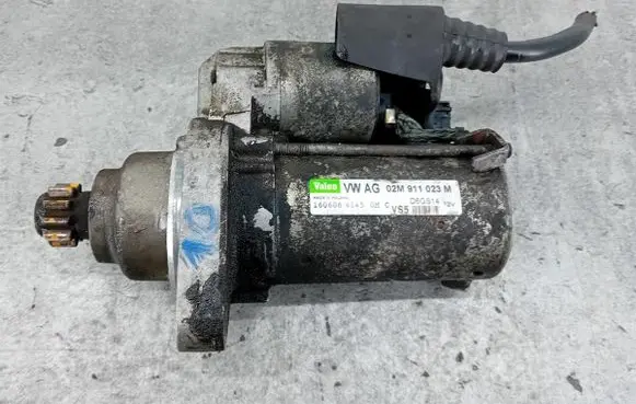 Volkswagen PASSAT B6 Starter motor 02M911023M
