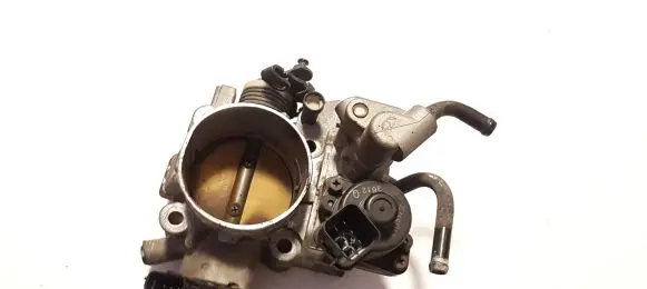 KIA Sorento Throttle valve E9T15373C 33180213