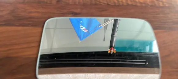 Nissan Sunny Wing mirror glass 