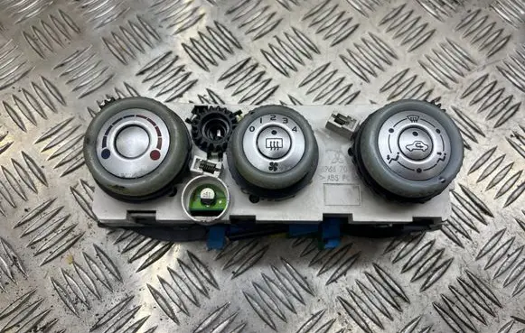 Mitsubishi Colt Climate control unit 69667016