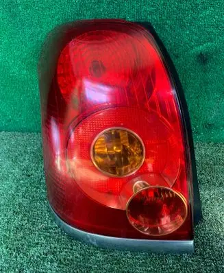 Toyota Avensis T250 Rear/tail lights