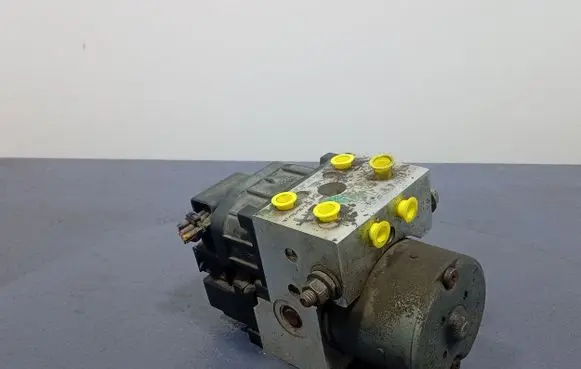 Nissan Micra ABS Pump 476601F500