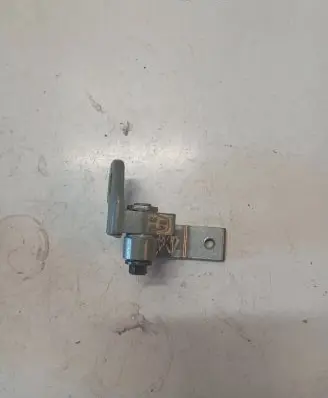 Volvo V40 Rear door lower hinge 31424659 Y555