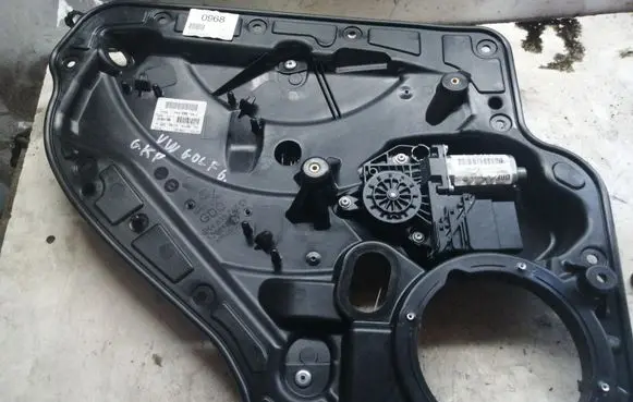 Volkswagen Golf VI Rear door window regulator with motor 5K4839755L 1142115571 5K0959703D