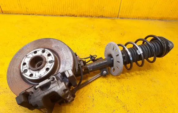 Citroen C4 II Picasso Front wheel hub spindle knuckle 9810539780