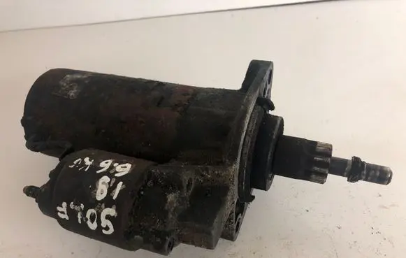 Volkswagen Golf III Starter motor