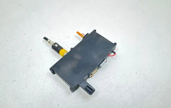 Peugeot 607 Antenna control unit 9637564680