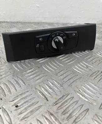 BMW 5 E60 E61 Light switch 6988565 33295201
