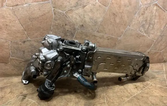 Mercedes-Benz C W204 EGR valve A6511420067