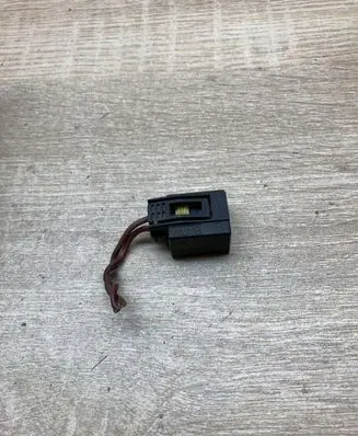 BMW 5 F10 F11 Plug wire 7789576