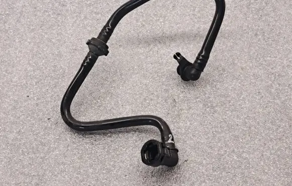 Skoda Fabia Mk2 (5J) Vacuum line/pipe/hose 6R0612041A