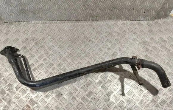 Suzuki Grand Vitara II Fuel tank filler neck pipe 