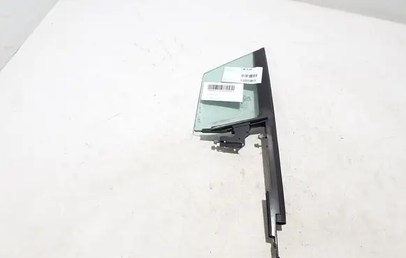 Mercedes-Benz EQS V297 Front door vent window glass four-door A2977203100