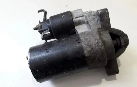 Peugeot 207 Starter motor 000112041