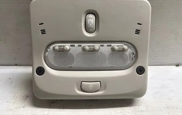Nissan Qashqai Front seat light 284364EA0B