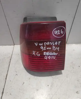 Volkswagen PASSAT B4 Rear/tail lights 63297