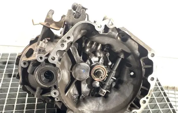 Suzuki Swift I Manual 5 speed gearbox ZN0