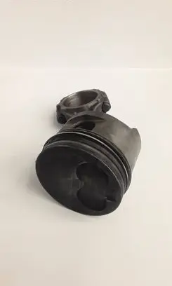 Toyota Land Cruiser (BJ70) Piston with connecting rod 