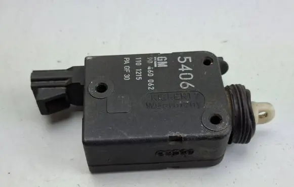 Opel Astra H Central locking motor 90460062 1101215