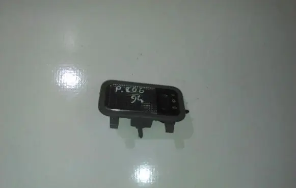 Peugeot 806 Front seat light 1473003077