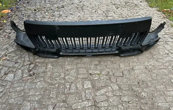 Front bumper