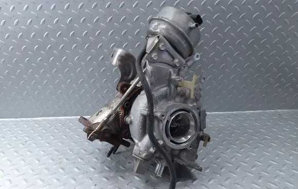 Land Rover Defender Turbo 9934032 LR125532 K6D36K682BH
