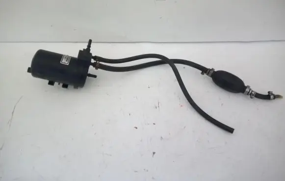 Renault Scenic II - Grand scenic II Fuel filter housing 